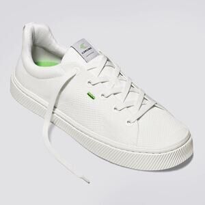 Cariuma Womens Off White Bamboo Knit IBI Low Sneaker size 9.5 shoes